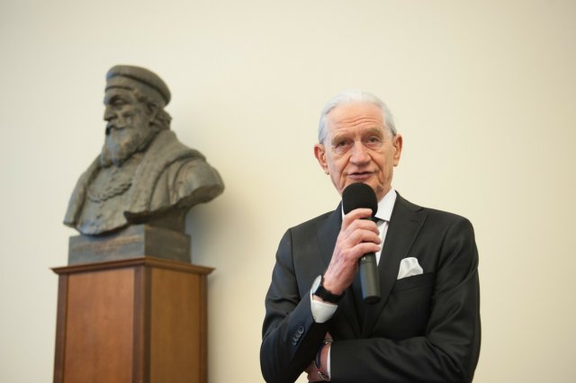 Profesor Tadeusz Biernat w Komisji Kodyfikacyjnej Prawa Rodzinnego
